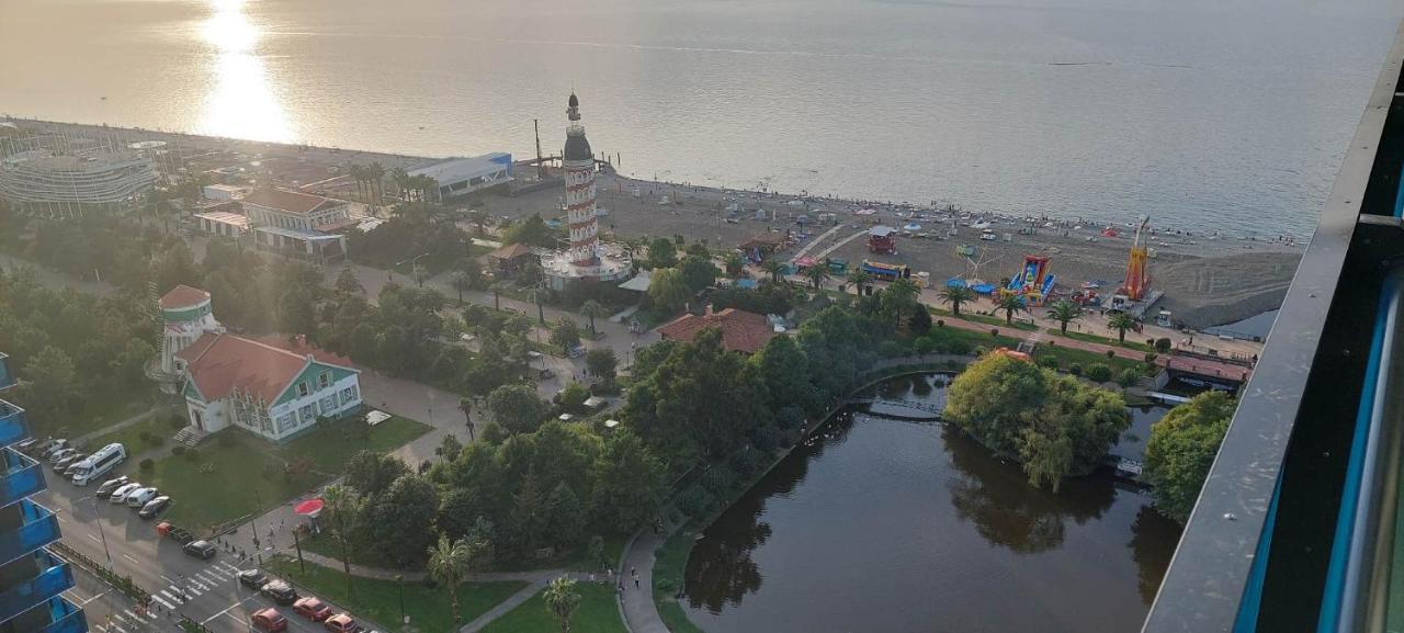 Orbi City In Batumi Zewnętrze zdjęcie